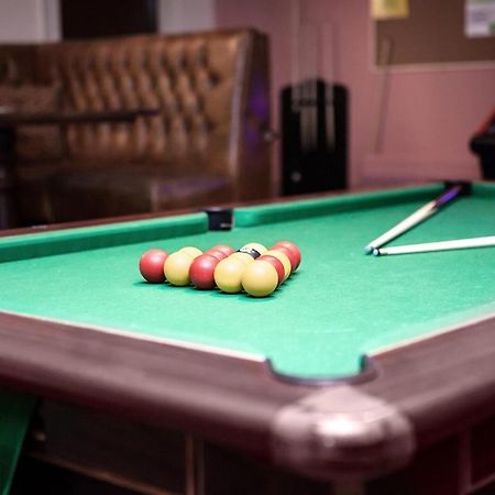 The Crewe Arms Hotel Экстерьер фото