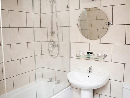 The Crewe Arms Hotel Экстерьер фото