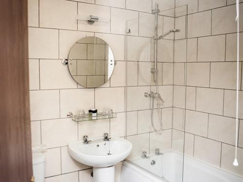 The Crewe Arms Hotel Экстерьер фото